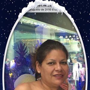 Meet your Posher, Imelda